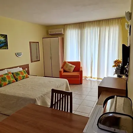 Pool View Studio, Pollo Resort, Sunny Hotel 3*