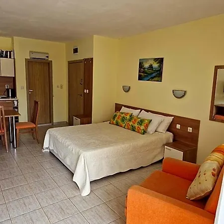 Pool View Studio, Pollo Resort, Sunny Hotel 3*